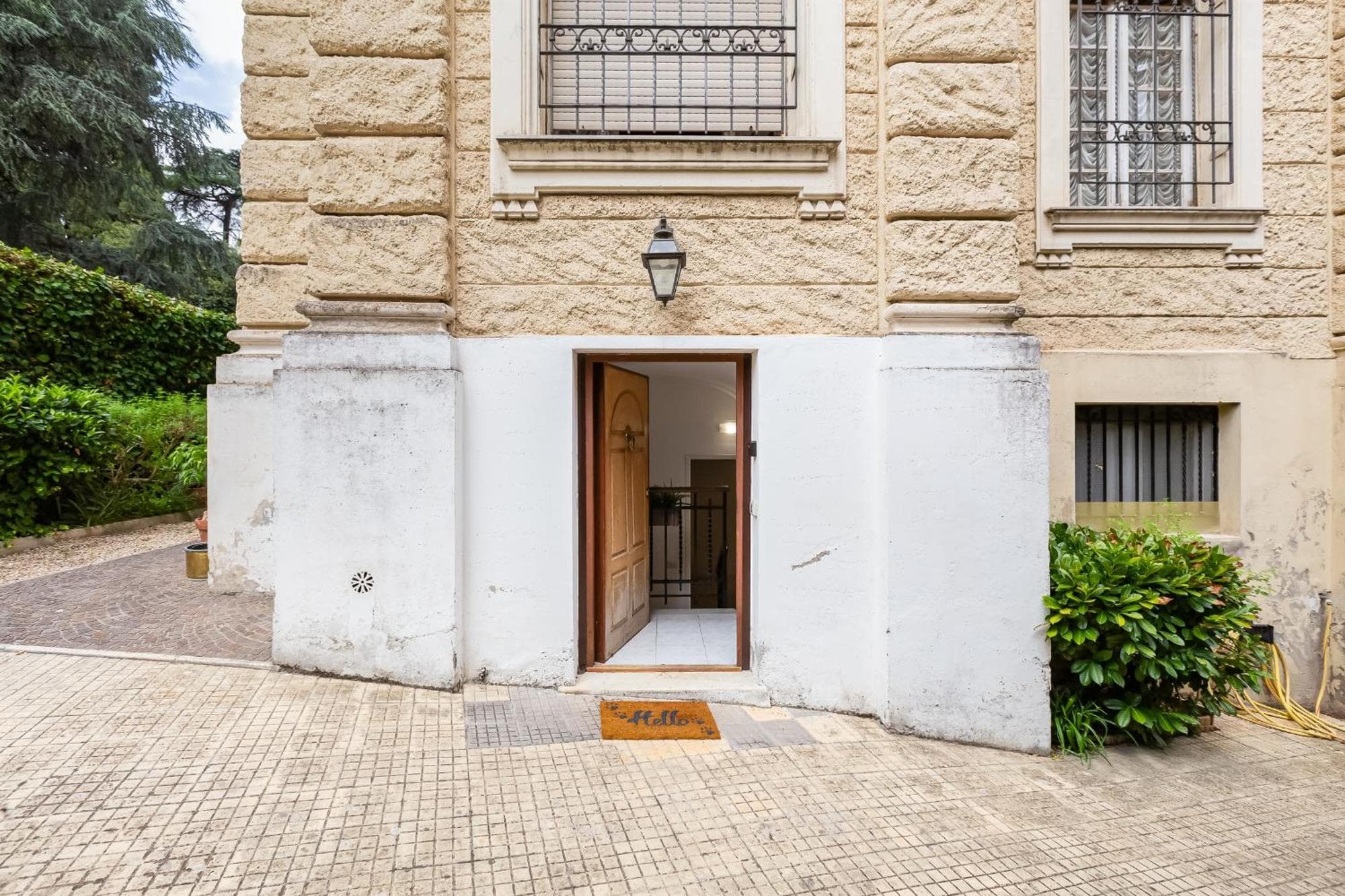 Il villino primo Novecento di Via Brescia 56