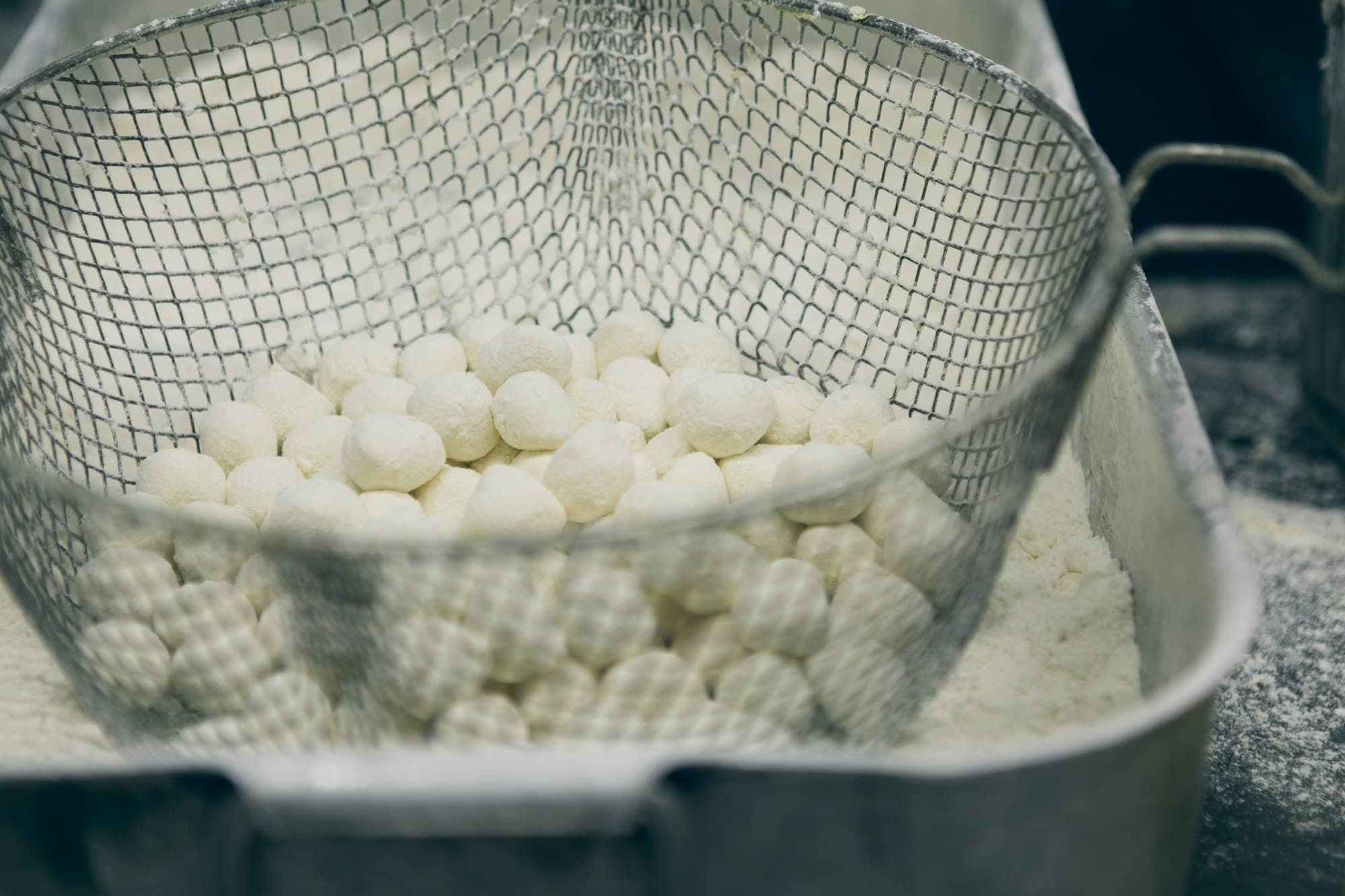 La mozzarella di bufala nella Piana di Fondi