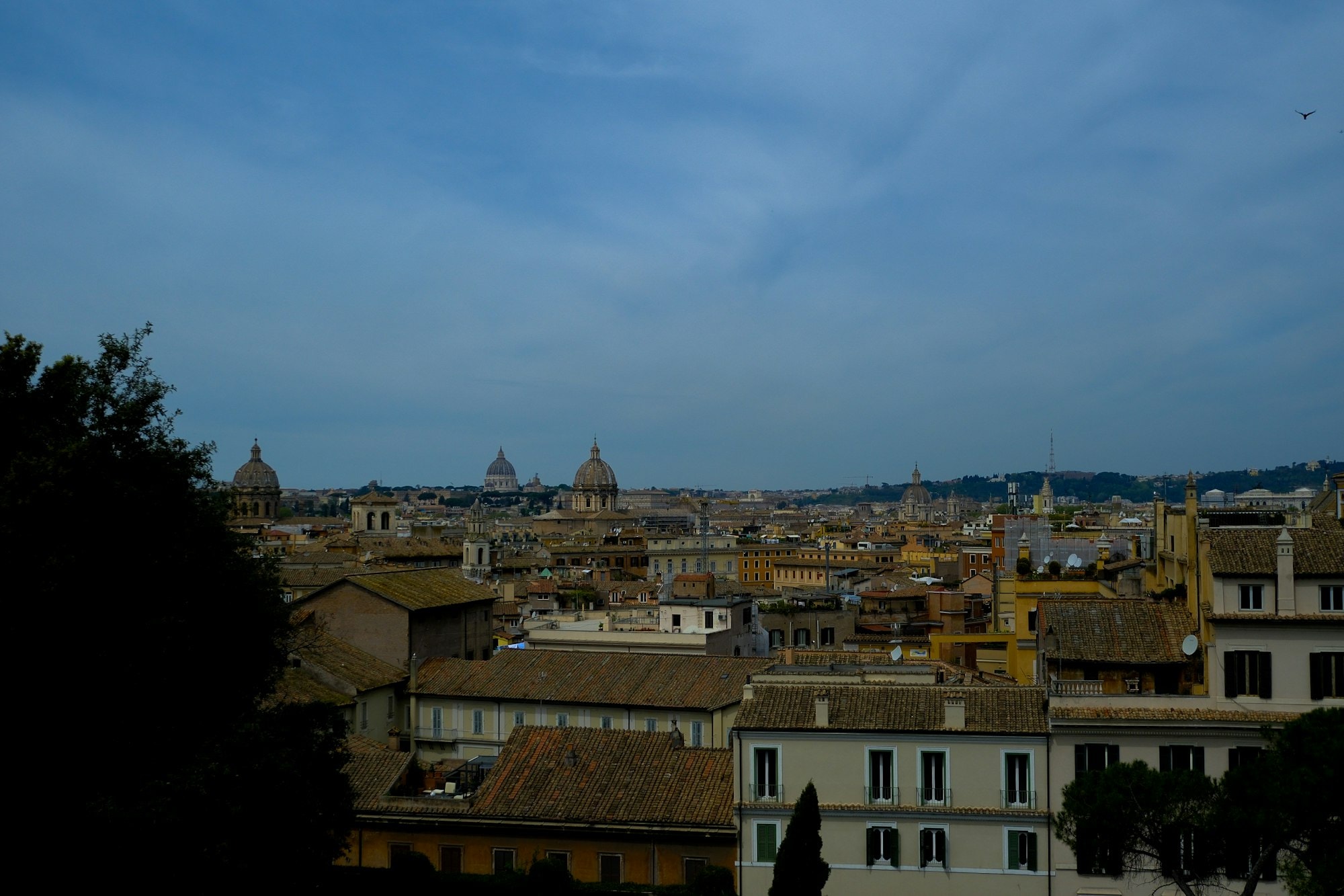 Cena su una terrazza romana