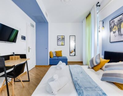 Via Marche, 54 | DELUXE – Camera